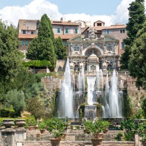 Shore excursion of villa Reale di Marlia and experience of wine tasting